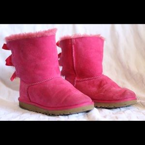 UGG Bailey Bow Suede Fur Lined Boots Pink Size 4